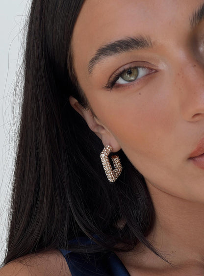 Diamonds Dancing Earrings Gold